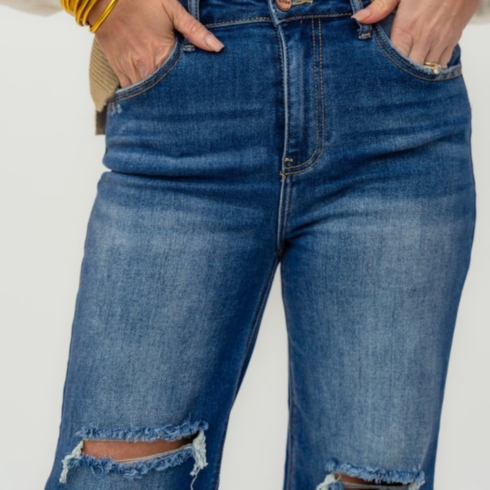 Risen high rise frayed ankle wide leg cropped distressed jeans - Picture 7 of 13